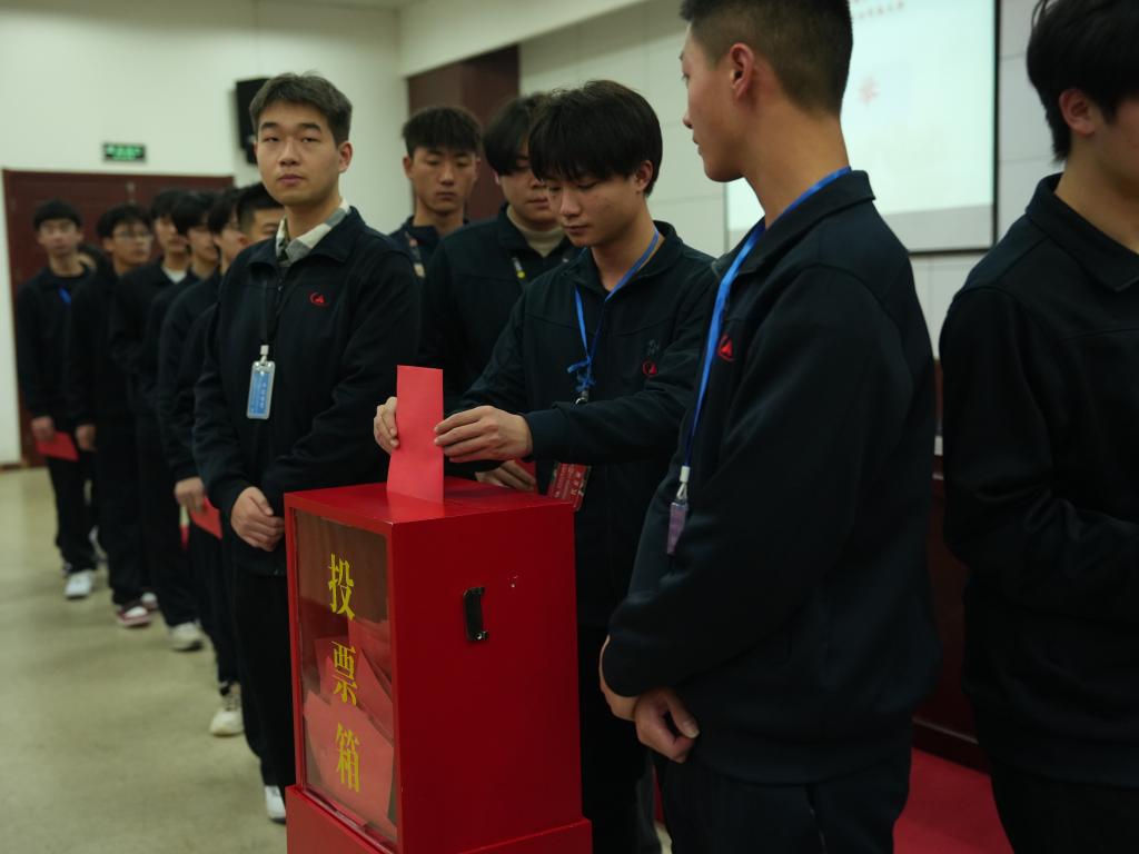 日韩精品亚洲电影天堂