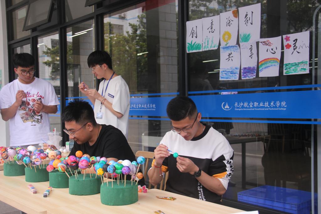 日韩精品亚洲电影天堂