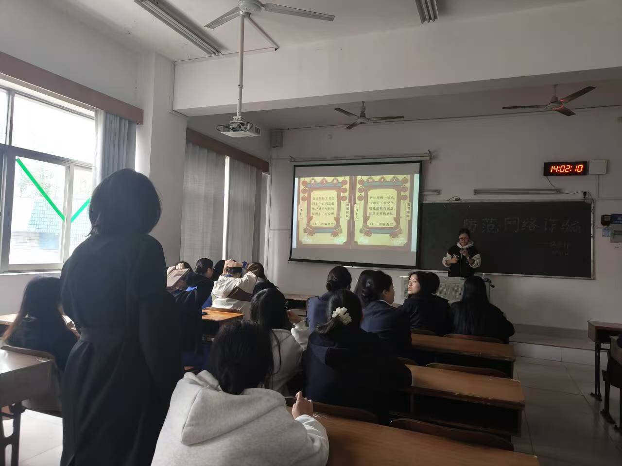 日韩精品亚洲电影天堂