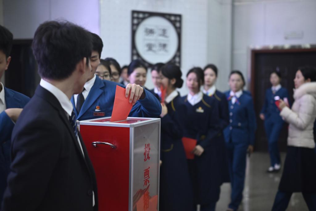 日韩精品亚洲电影天堂