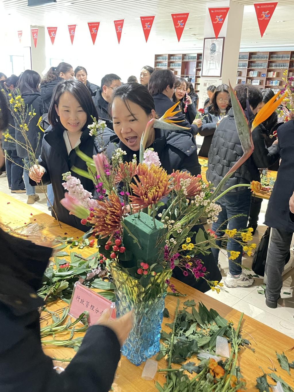 日韩精品亚洲电影天堂