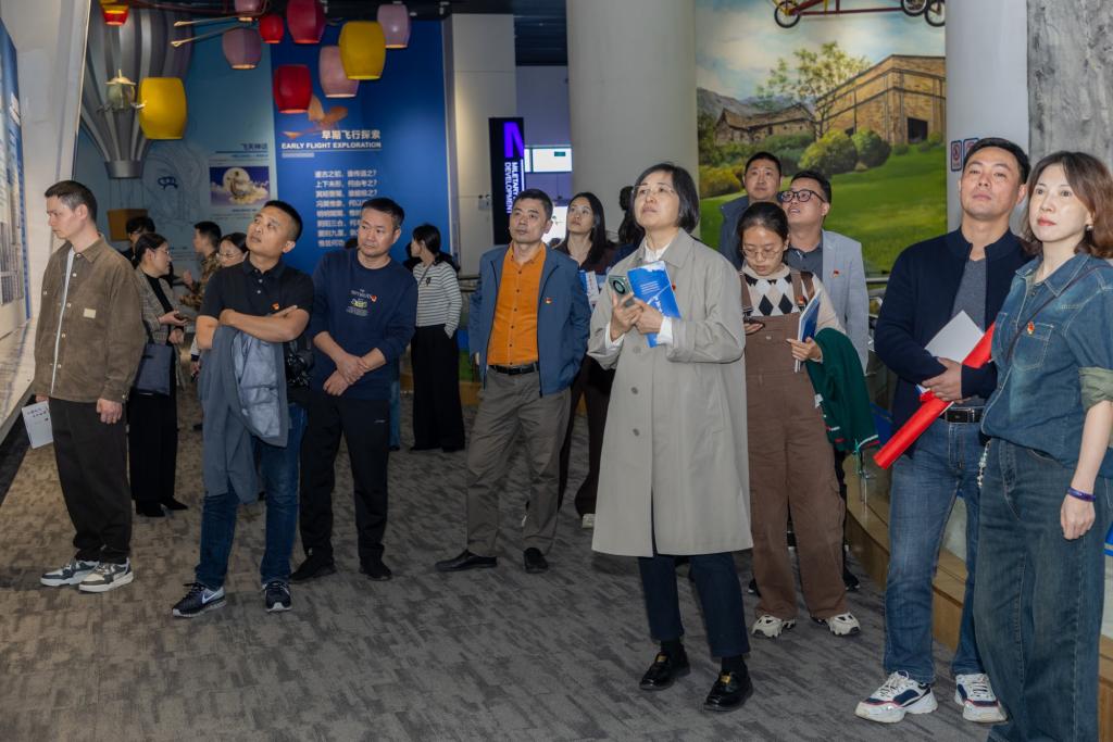 日韩精品亚洲电影天堂