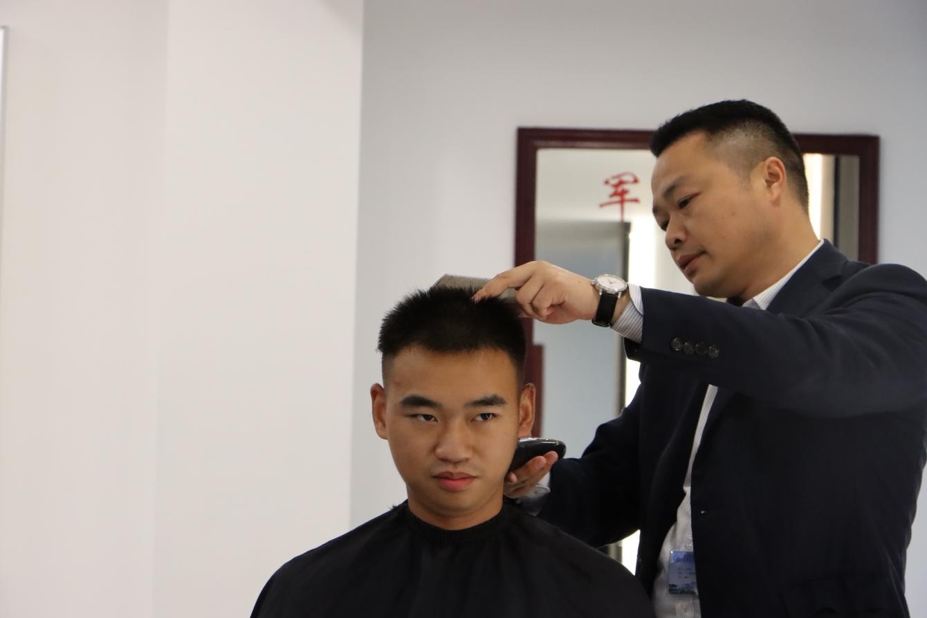 日韩精品亚洲电影天堂