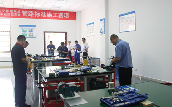 http://img1.voc.com.cn/UpLoadFile/2015/09/23/20150923114148102.png