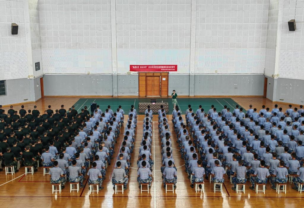 日韩精品亚洲电影天堂