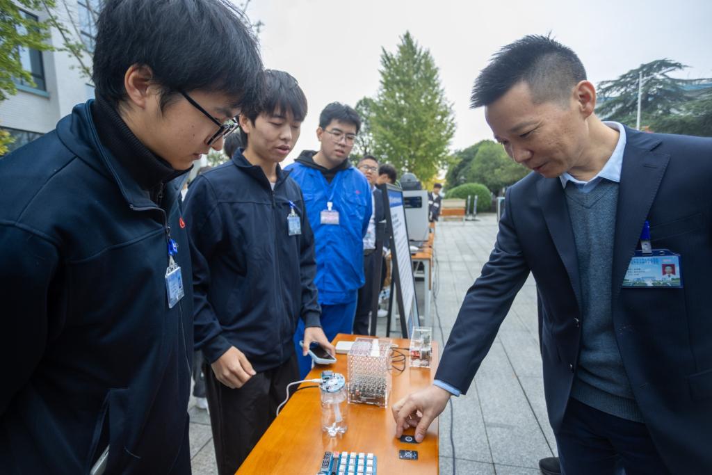 日韩精品亚洲电影天堂