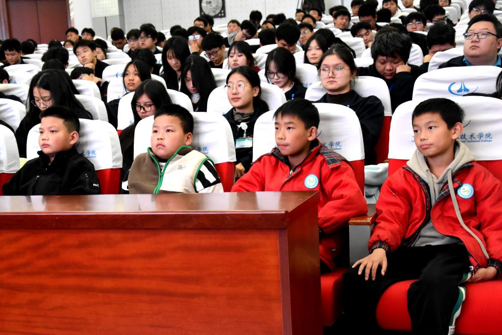 日韩精品亚洲电影天堂