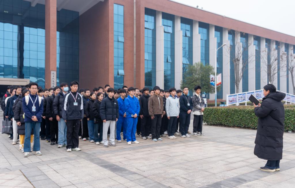 日韩精品亚洲电影天堂