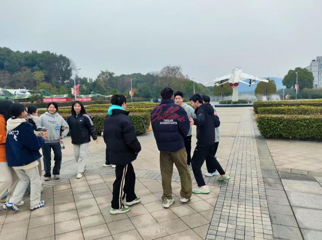 日韩精品亚洲电影天堂