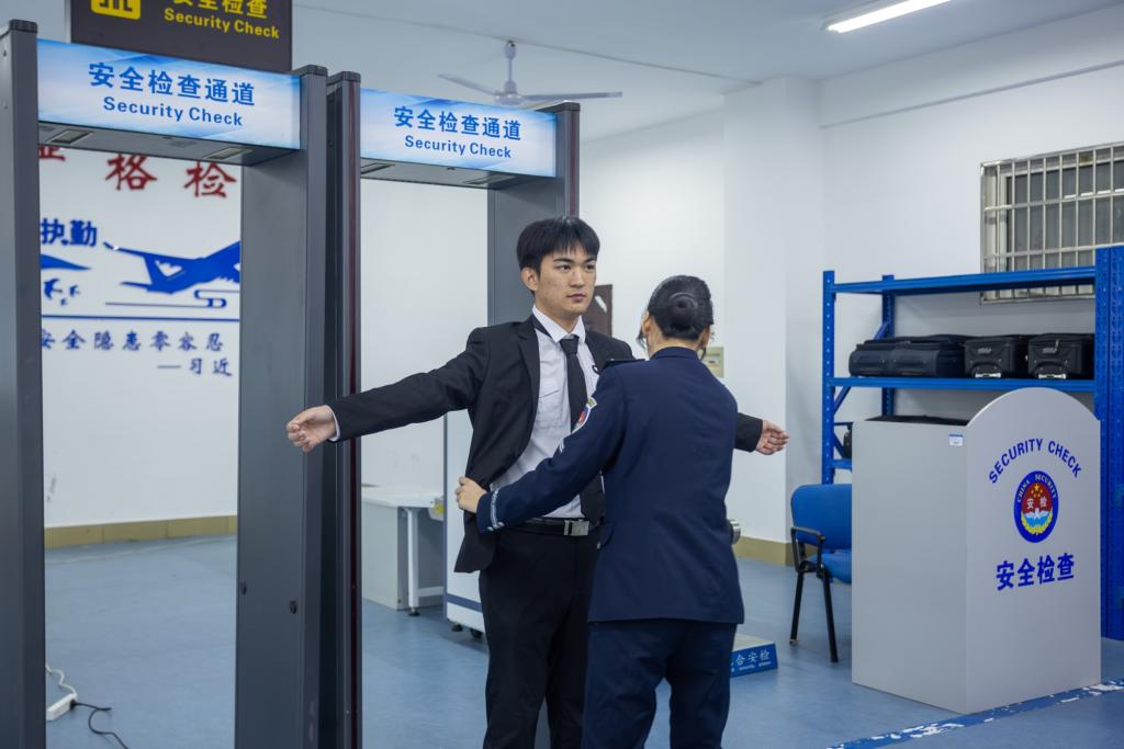 日韩精品亚洲电影天堂