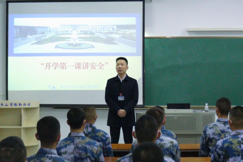 日韩精品亚洲电影天堂