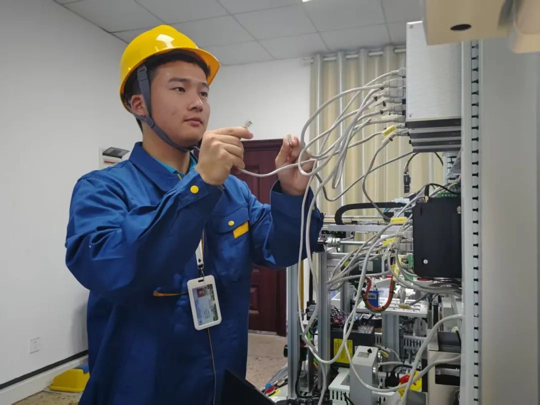 日韩精品亚洲电影天堂