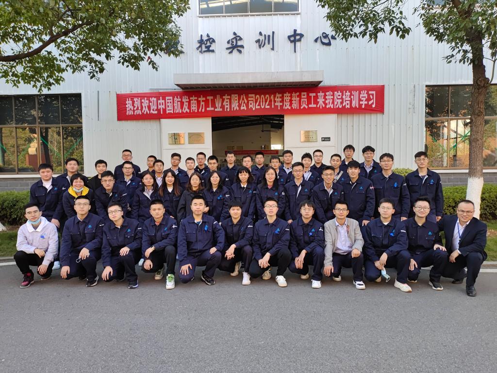 日韩精品亚洲电影天堂