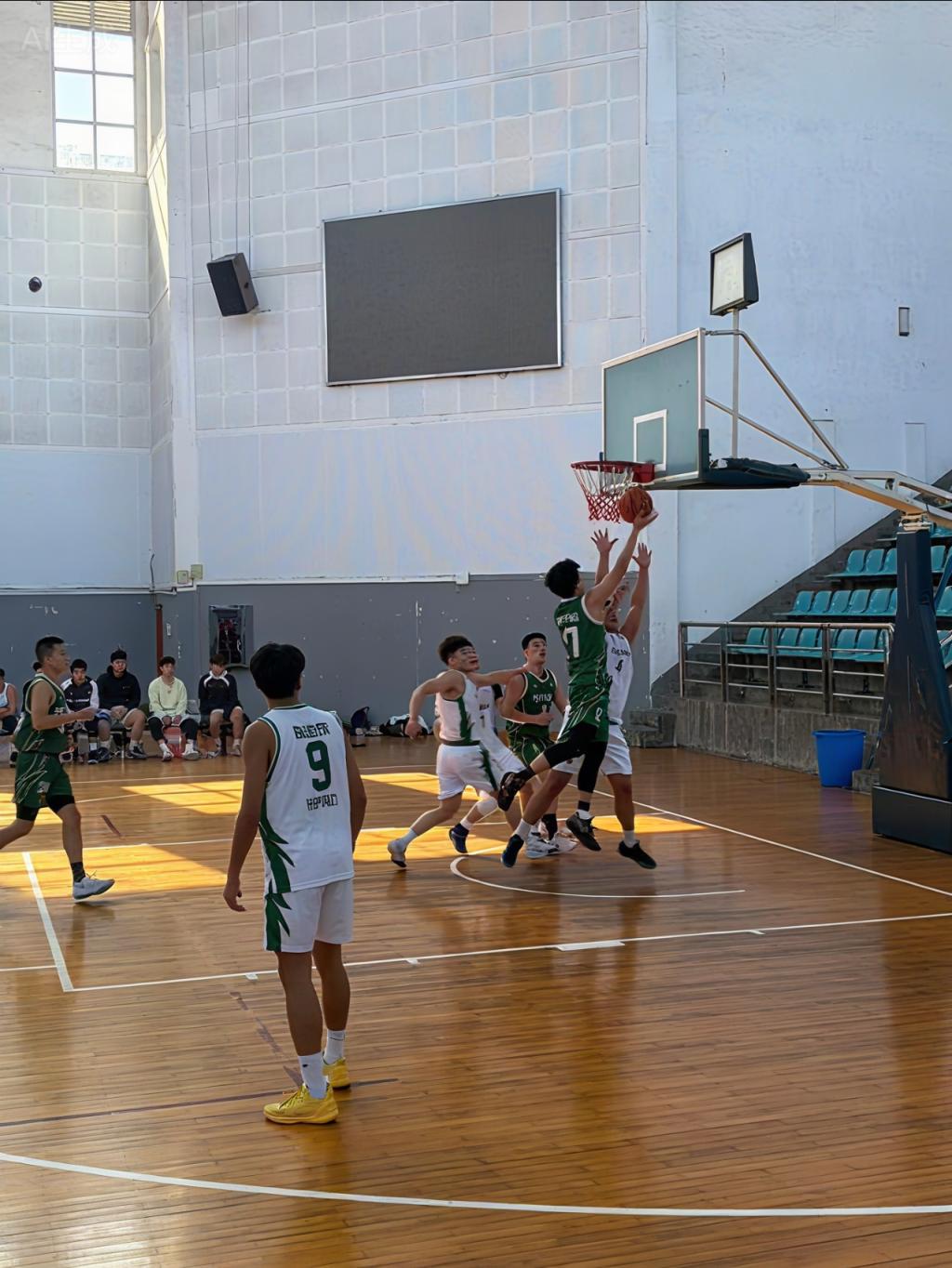 日韩精品亚洲电影天堂