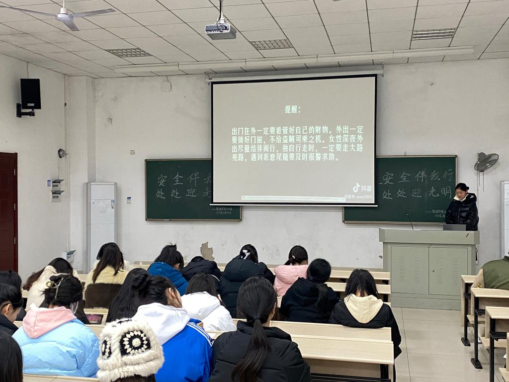 日韩精品亚洲电影天堂