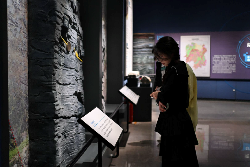 日韩精品亚洲电影天堂