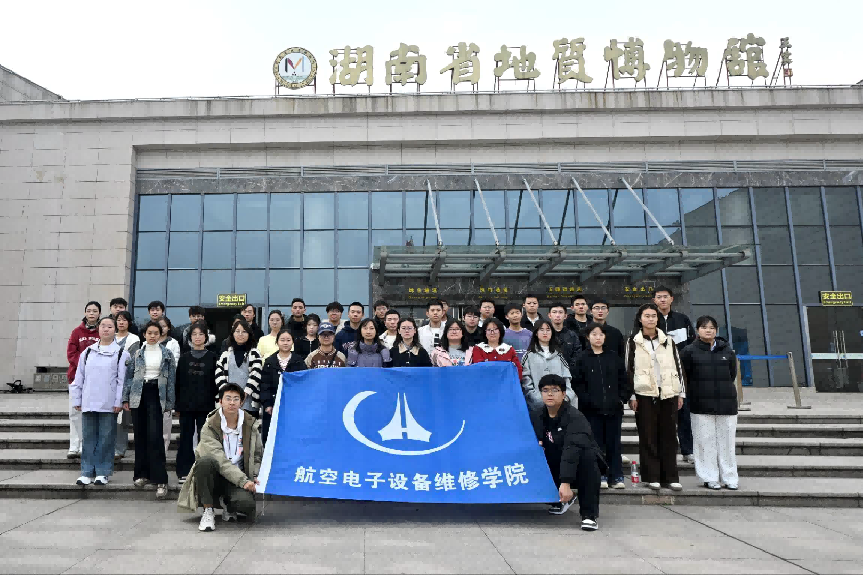 日韩精品亚洲电影天堂