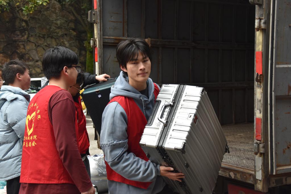 日韩精品亚洲电影天堂